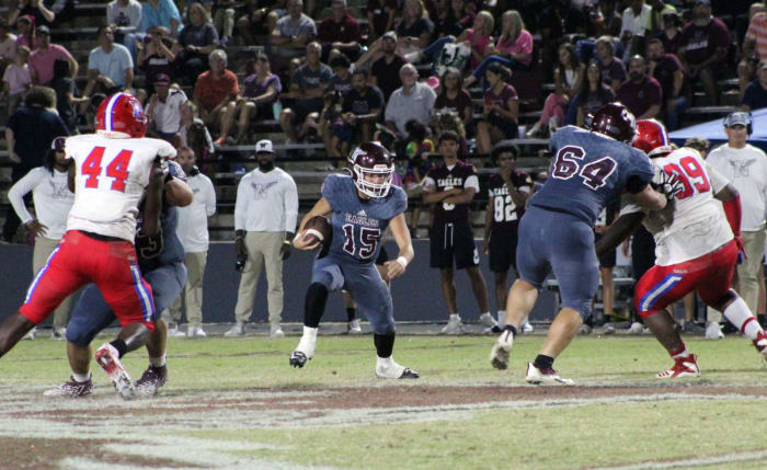Kane Lafortune runs the ball